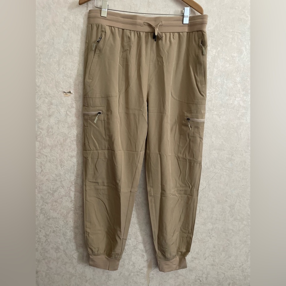 Viligo women's extra large tan athletic pants NWT
